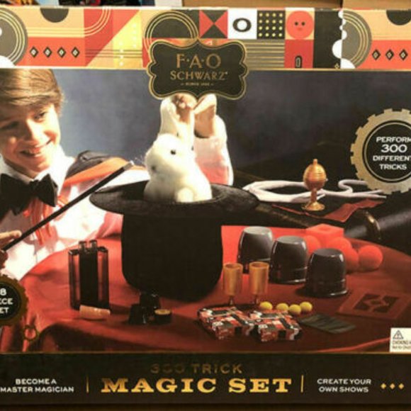 FAO Schwarz Ultimate Magic Set Become Master Magician 275 Tricks 23 Pc Set - Picture 2 of 16